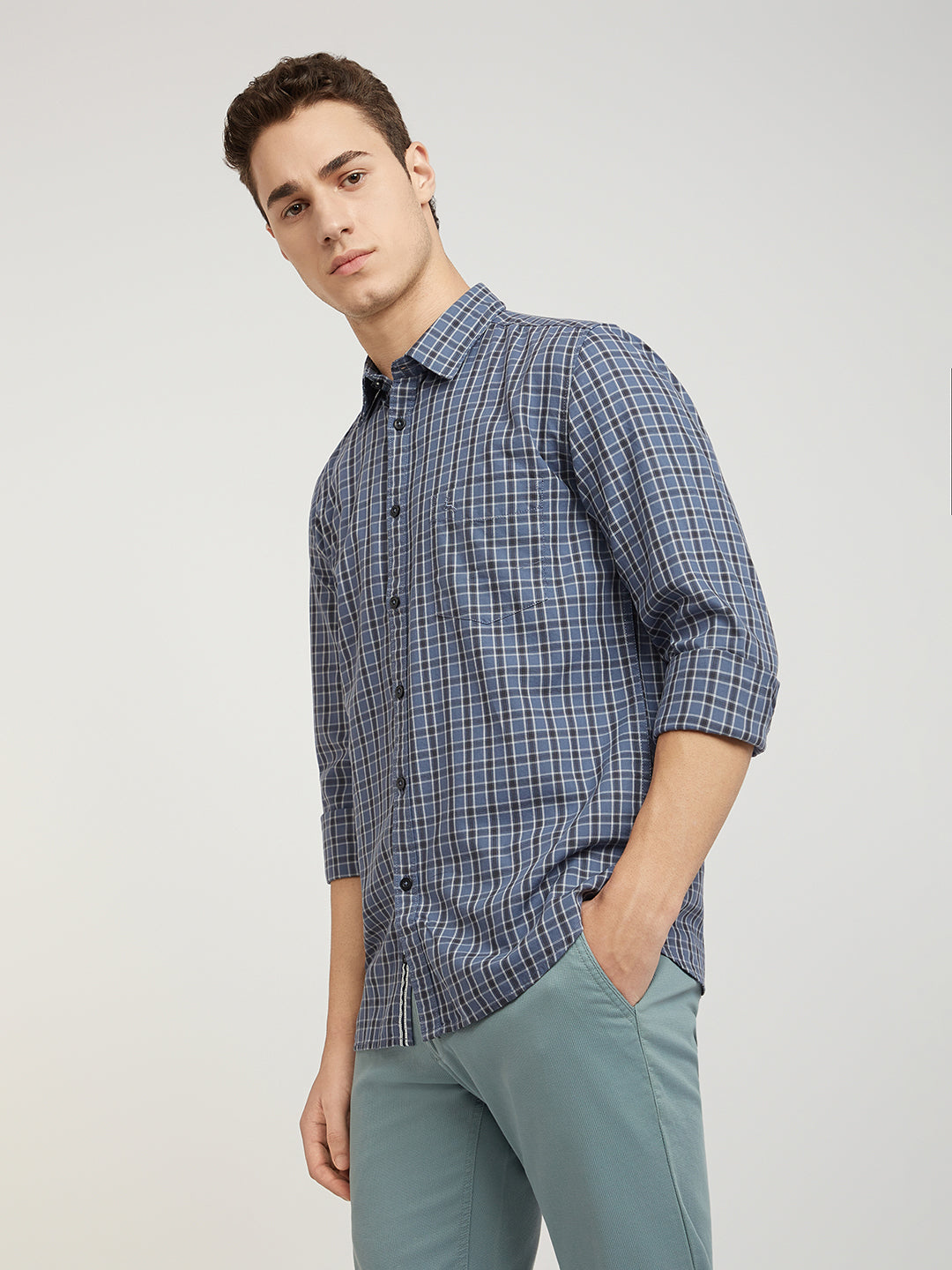 Men Blue Slim Fit Checks Cotton Full Sleeve Shirts