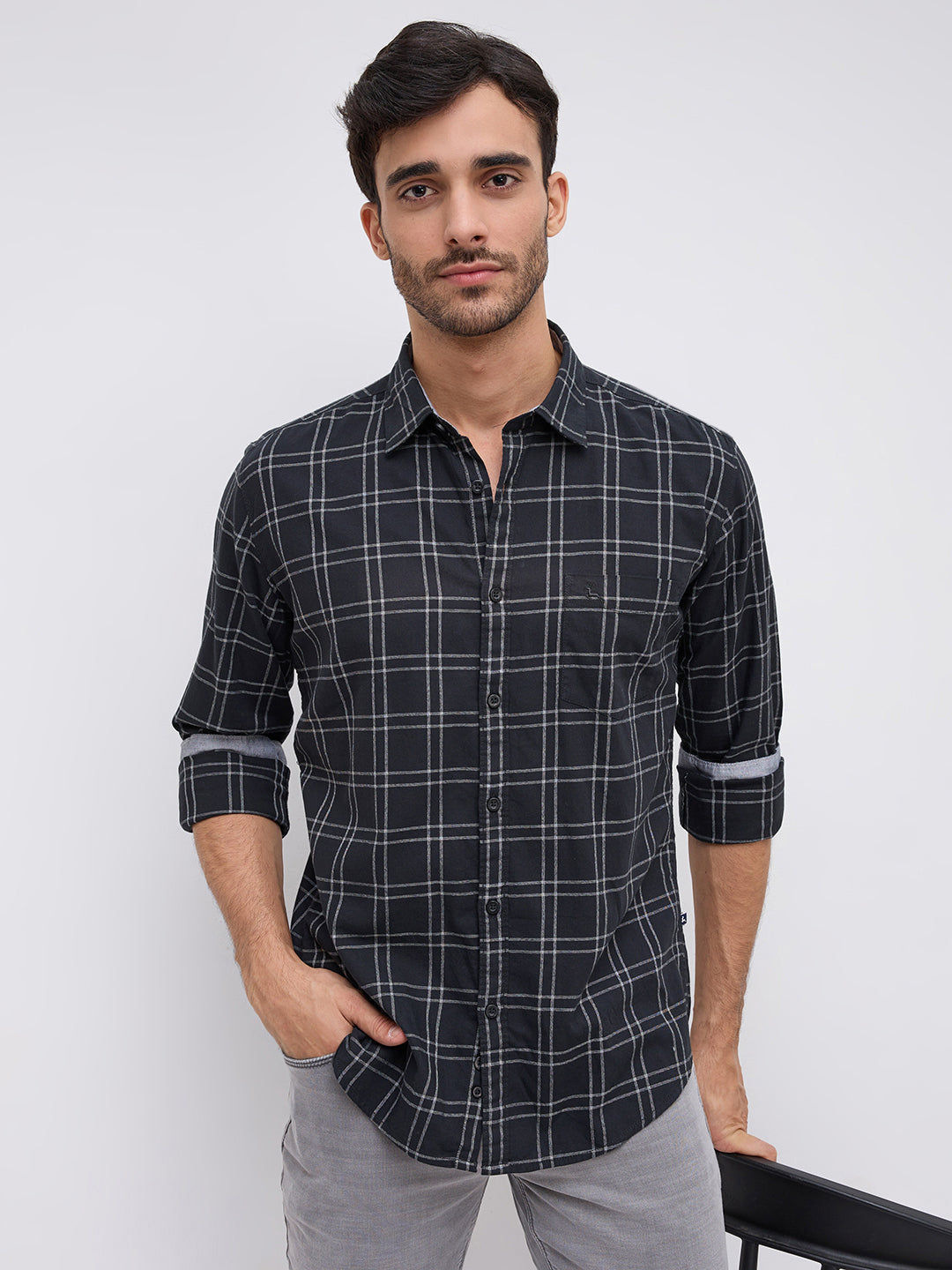 Parx Men Black Slim Fit Checks Casual Shirt