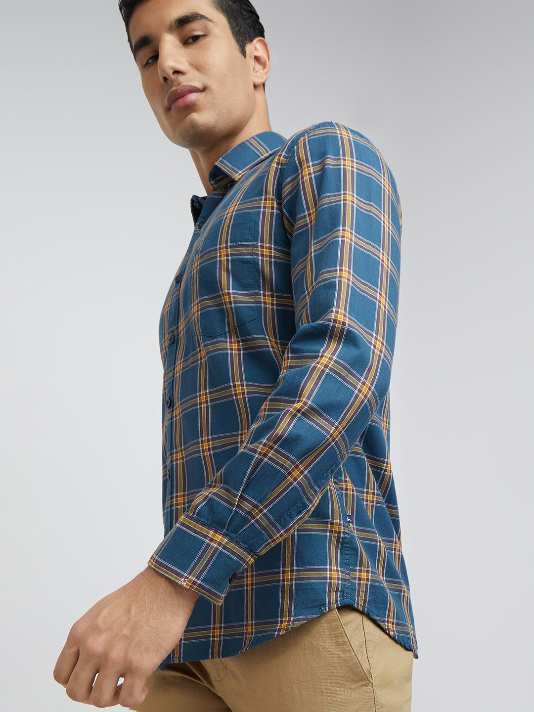 Men Blue Slim Fit Checks Cotton Full Sleeve Shirts