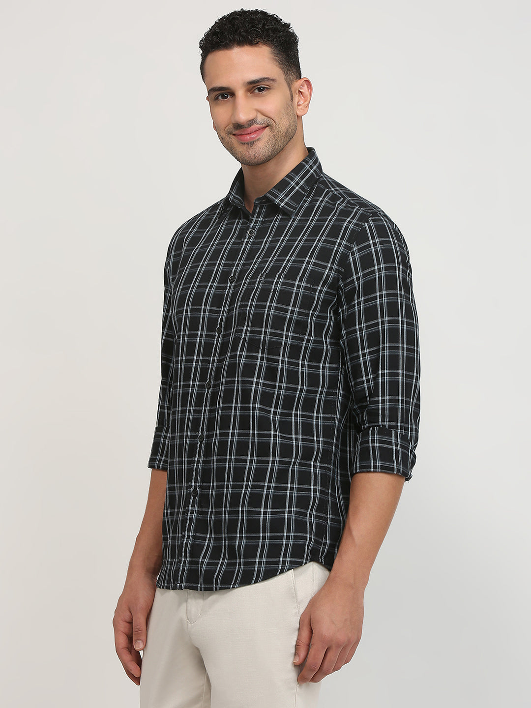 Parx Men Black Checks Slim Fit Cotton Casual Shirt