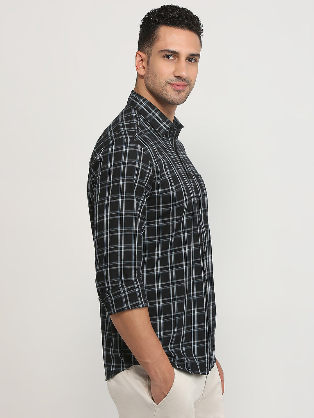 Parx Men Black Checks Slim Fit Cotton Casual Shirt