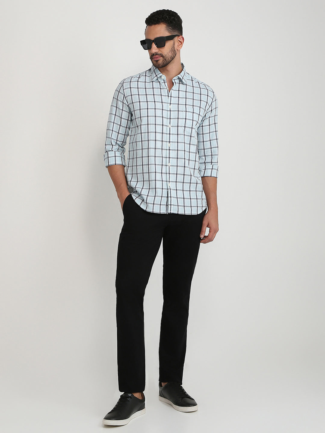 Parx Men Blue Checks Slim Fit Cotton Casual Shirt