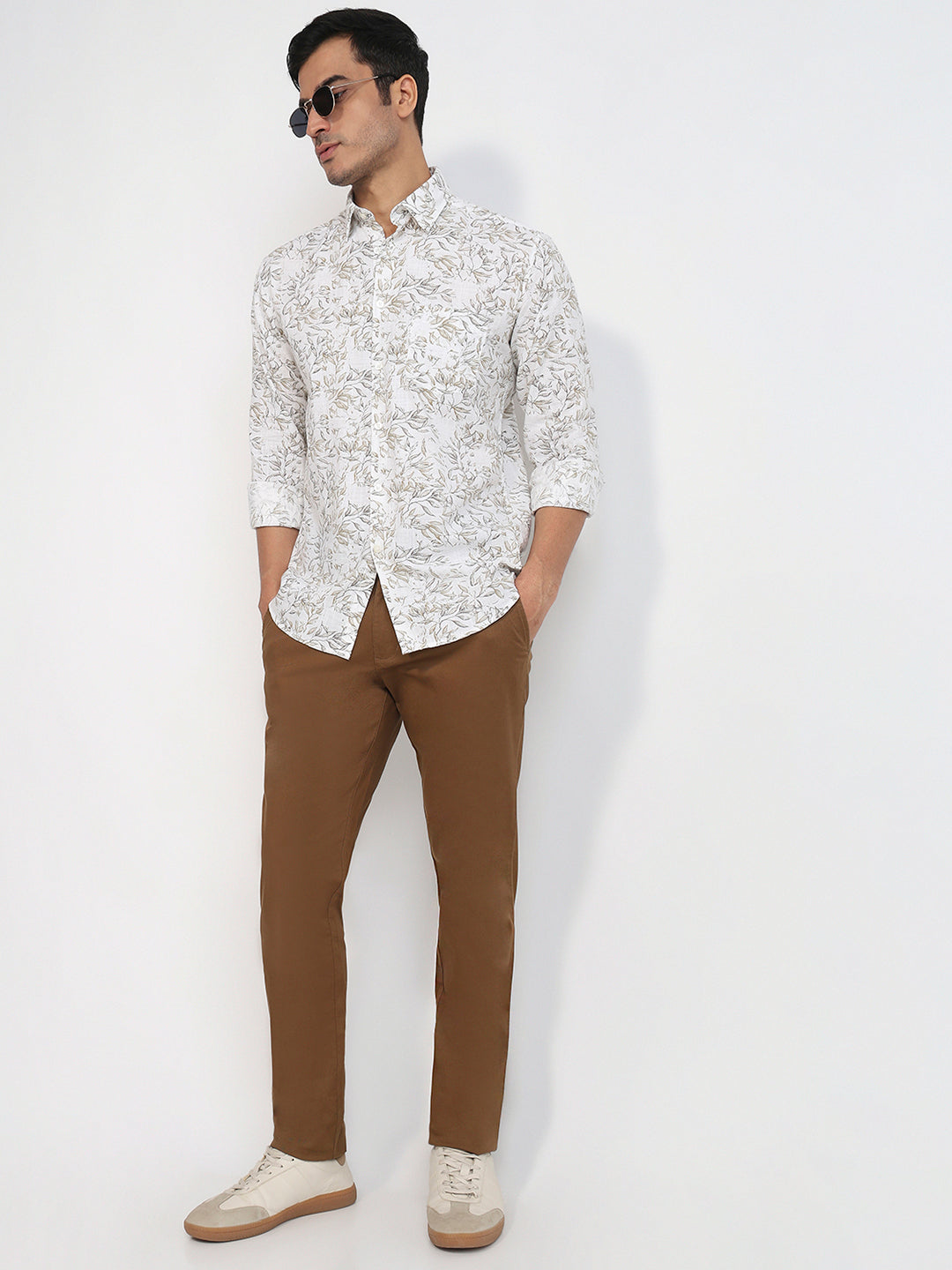 Parx Men Fawn Slim Fit Print Casual Shirt