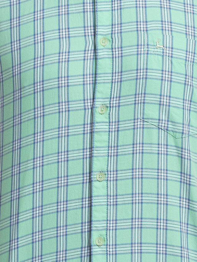 Parx Men Green Checkered Slim Fit Half Sleeve Semi Cut Away Collar Shirt