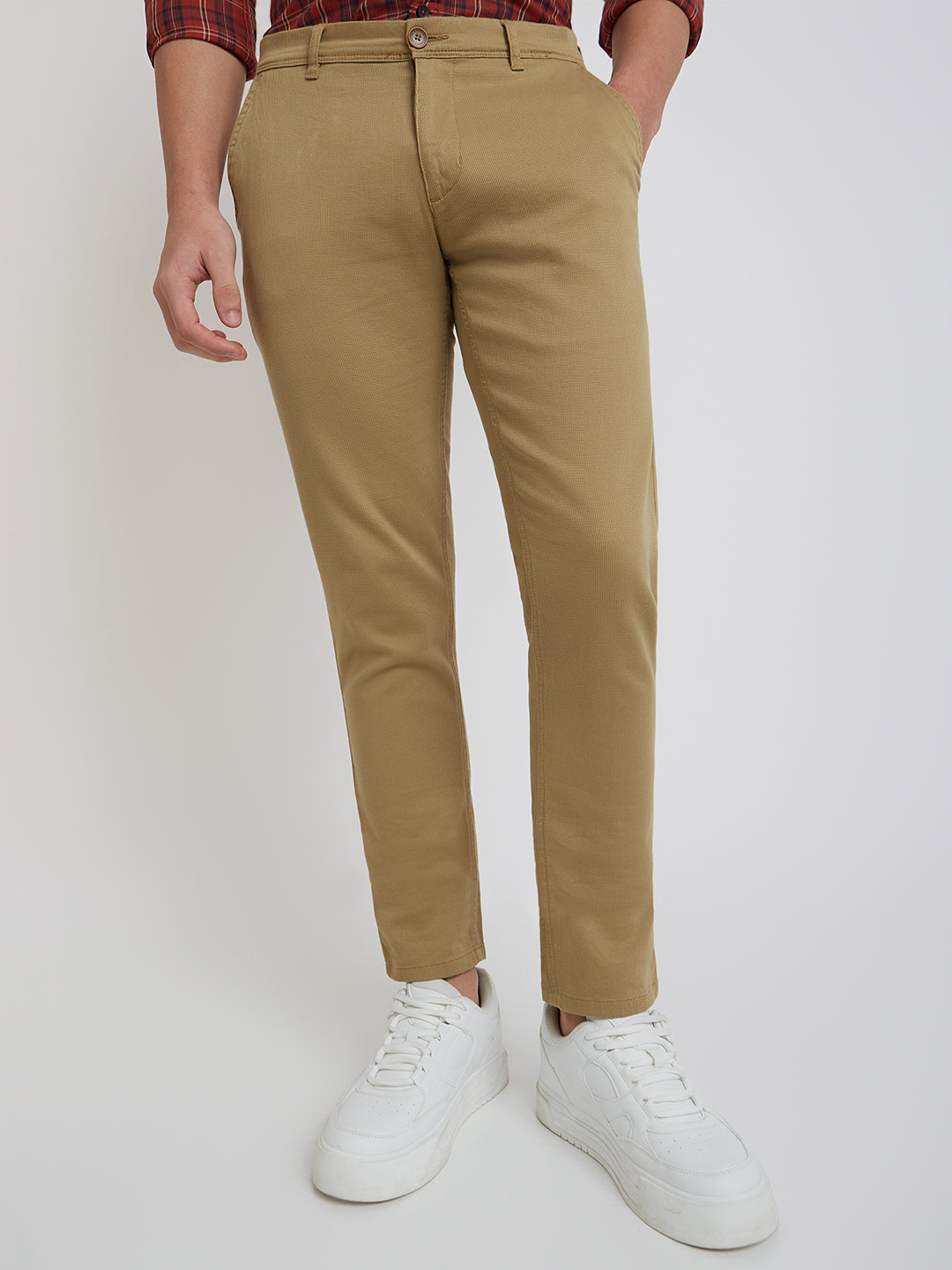 Men Khaki Low Rise Tapered Fit Solid Cotton Blend Trouser