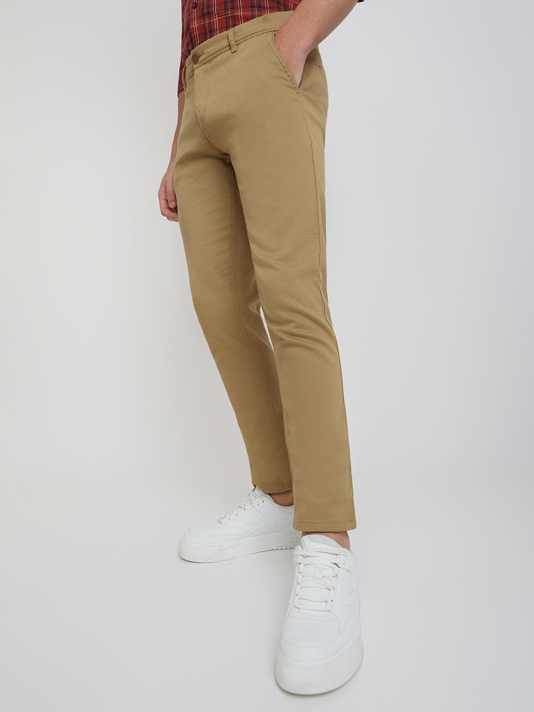 Men Khaki Low Rise Tapered Fit Solid Cotton Blend Trouser