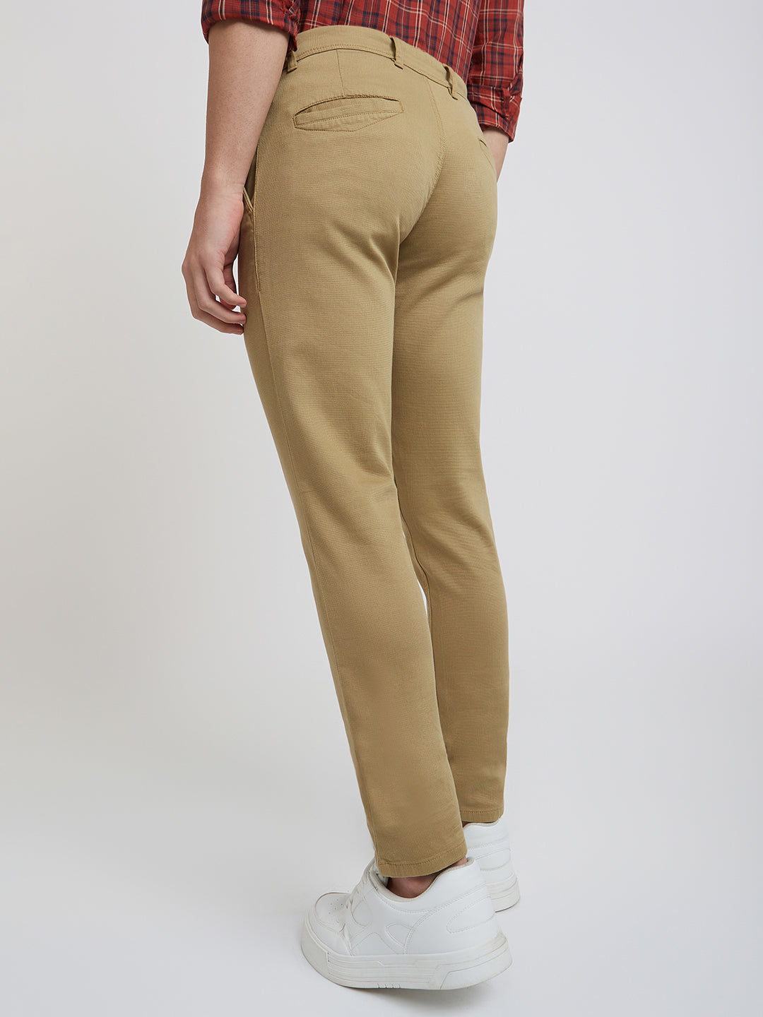 Men Khaki Low Rise Tapered Fit Solid Cotton Blend Trouser