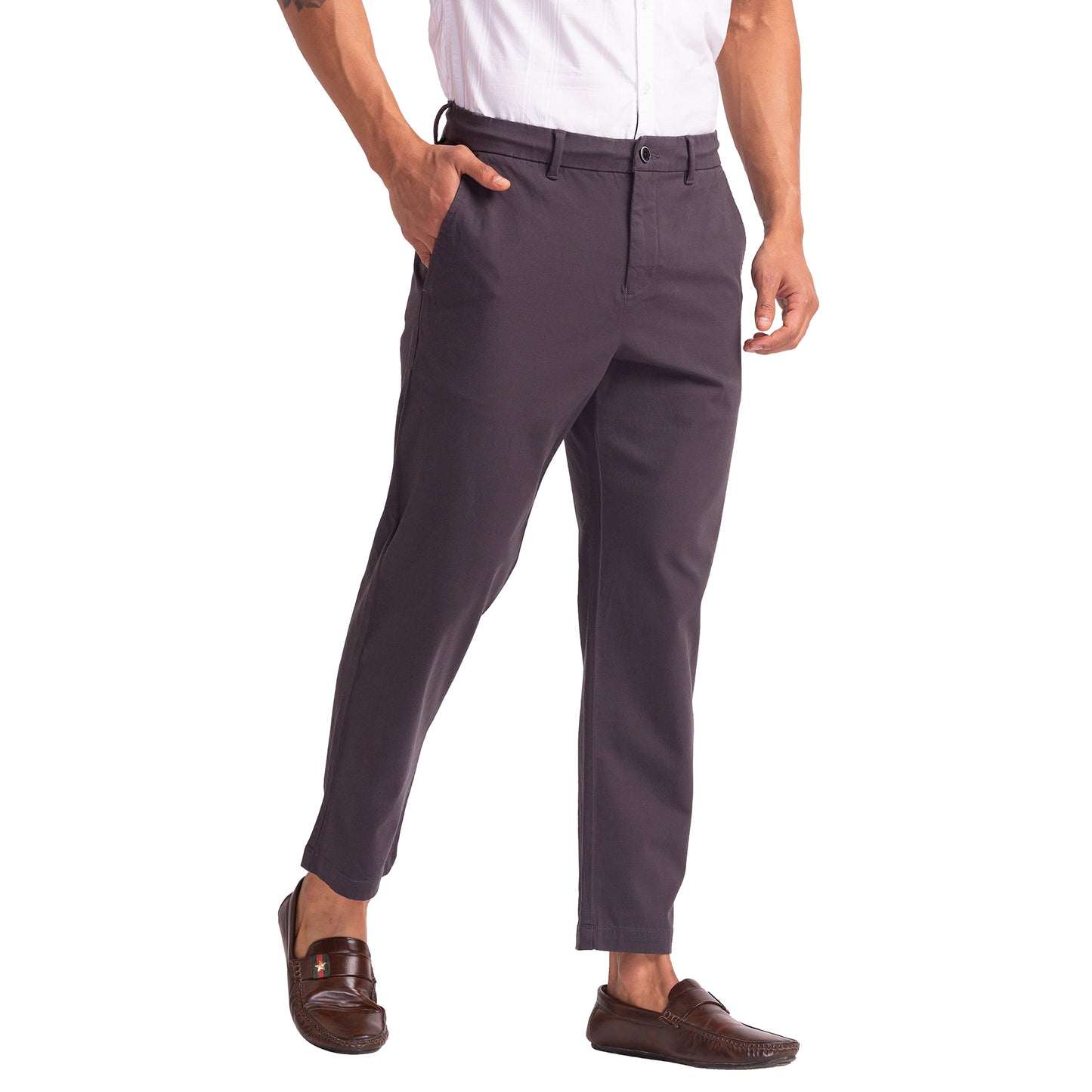 Men Grey Carrot Fit Solid Cotton Blend Trouser