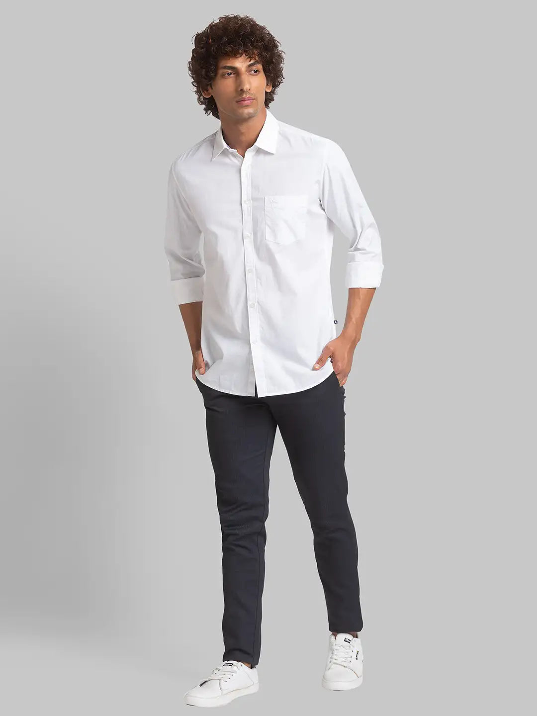 Men White Slim Fit Solid Cotton Full Sleeve Shirts