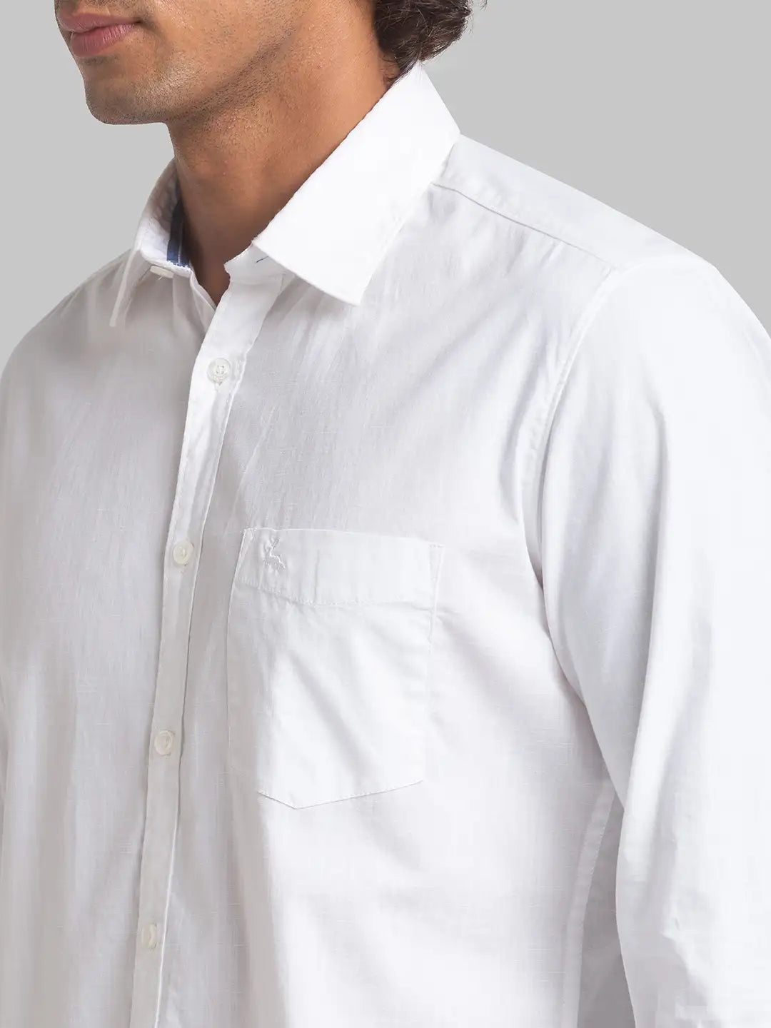 Men White Slim Fit Solid Cotton Full Sleeve Shirts