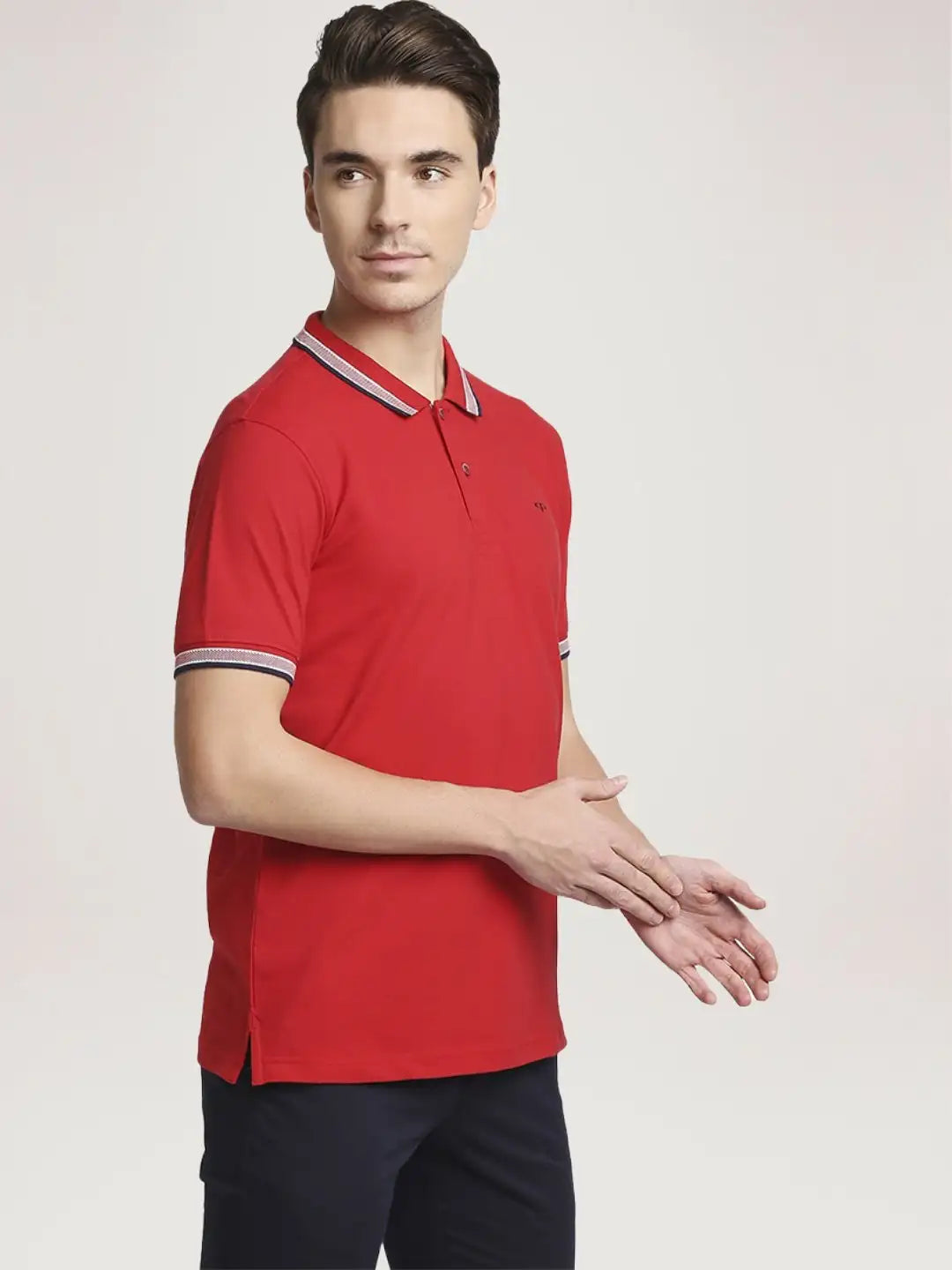 Colorplus Men Medium Red Solid Tailored Fit Casual T-Shirt