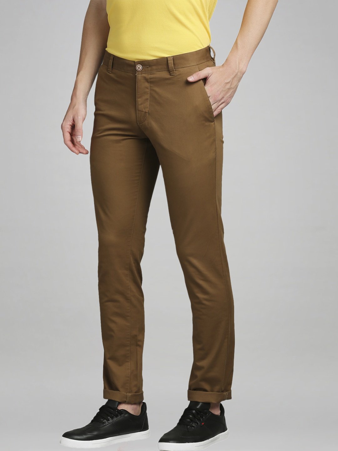 Parx Men Dark Brown Solid Tapered Fit Work Trouser