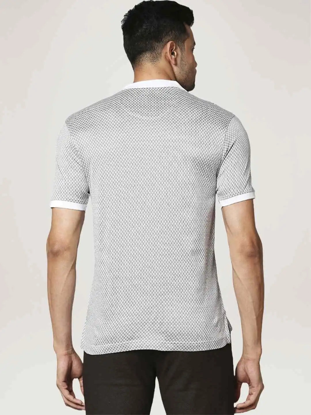 Raymond Men White Solid Regular Fit Casual T-Shirt