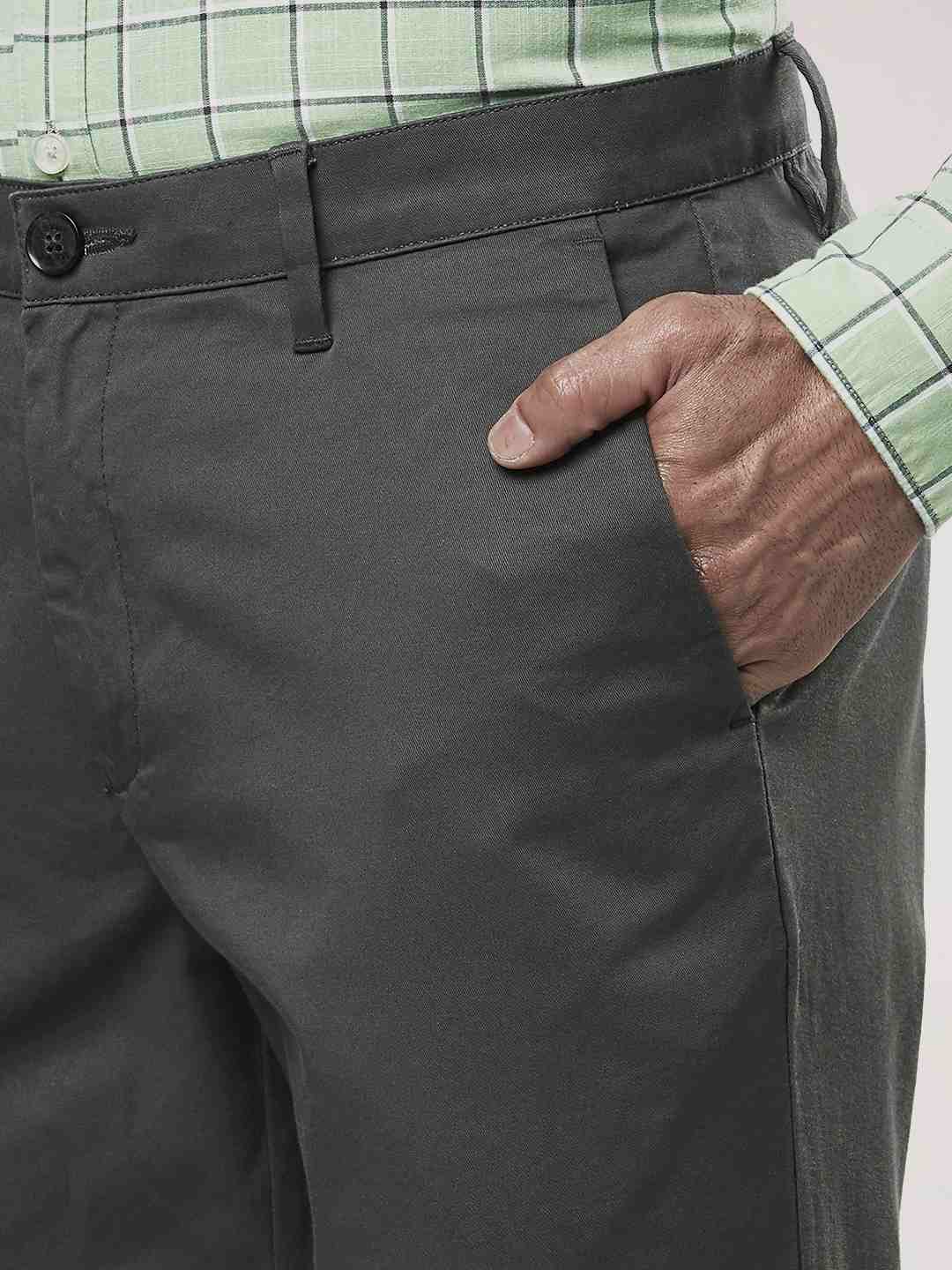 Raymond Men Dark Grey Solid Slim Fit Work chinos