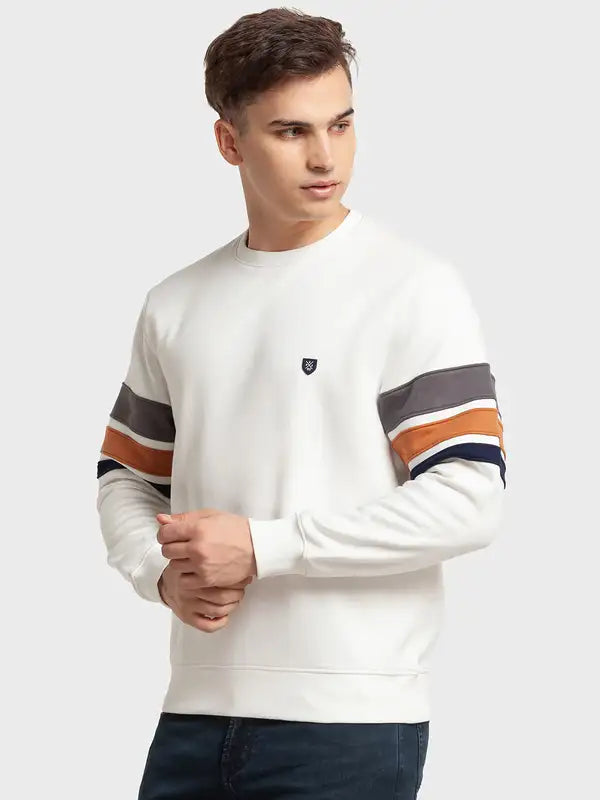 Men Tailored Fit Red Sweatshirt