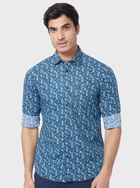 Men Contemporary Fit Red Shirt