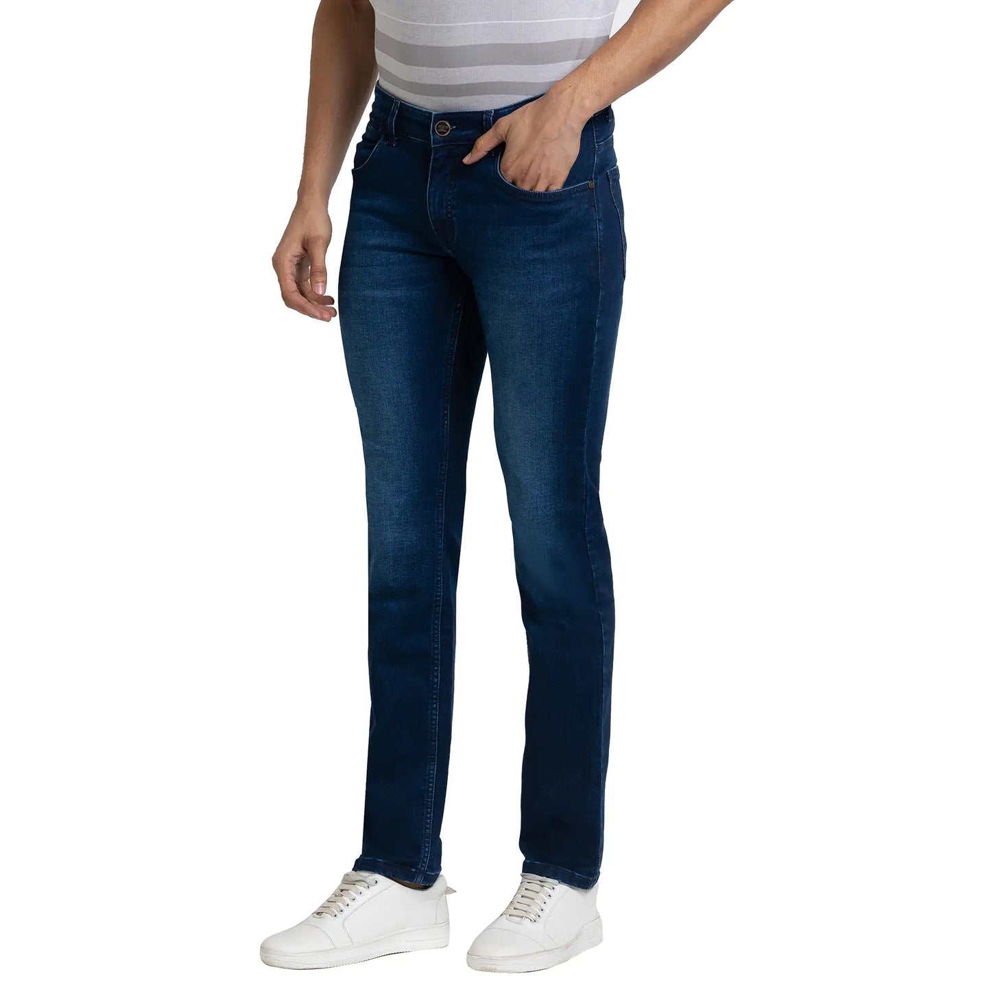 Men Tapered Fit Blue Jeans