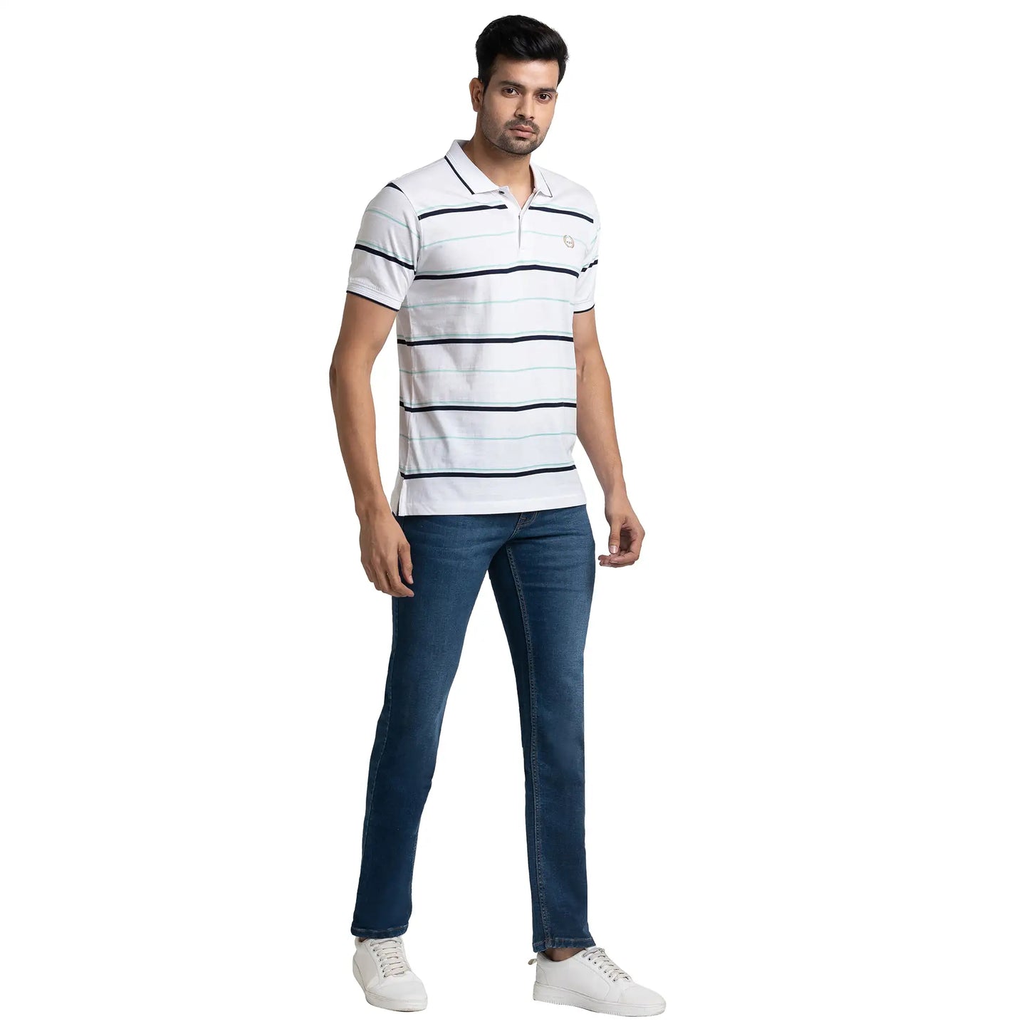 Men Tapered Fit Blue Jeans