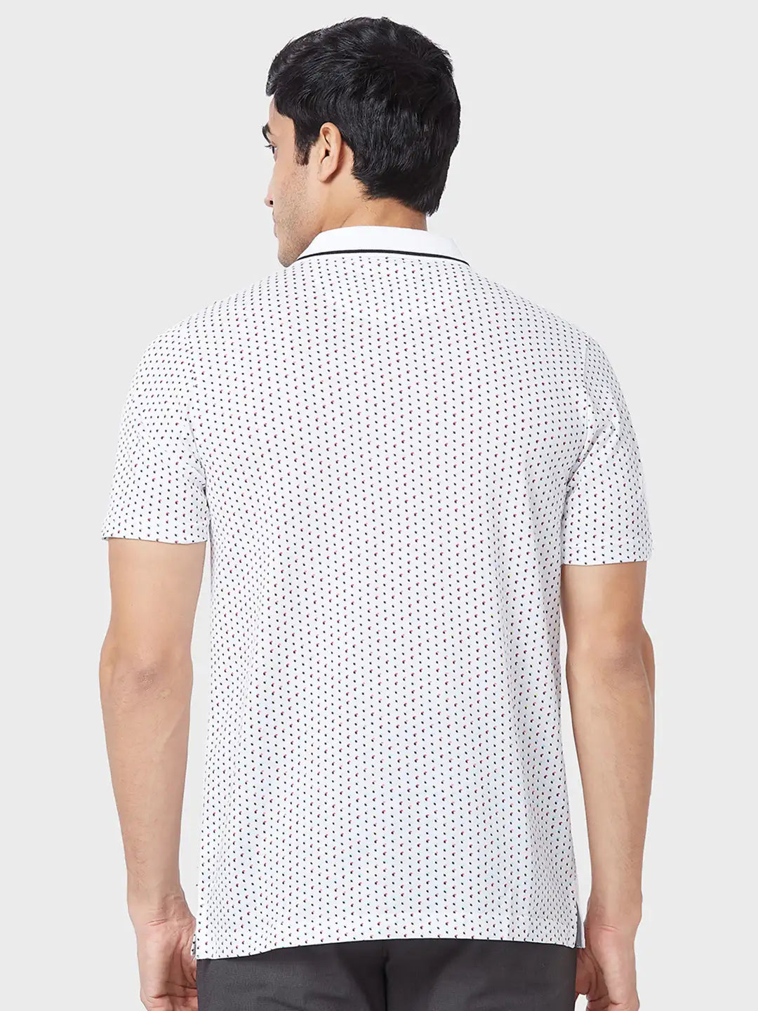 Men Classic Fit Maroon T-Shirt