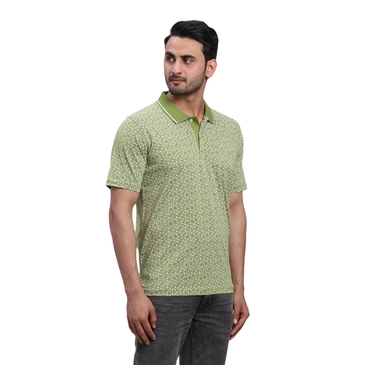 ColorPlus Men Green Solid Regular Fit Cotton Half Sleeve T-Shirt