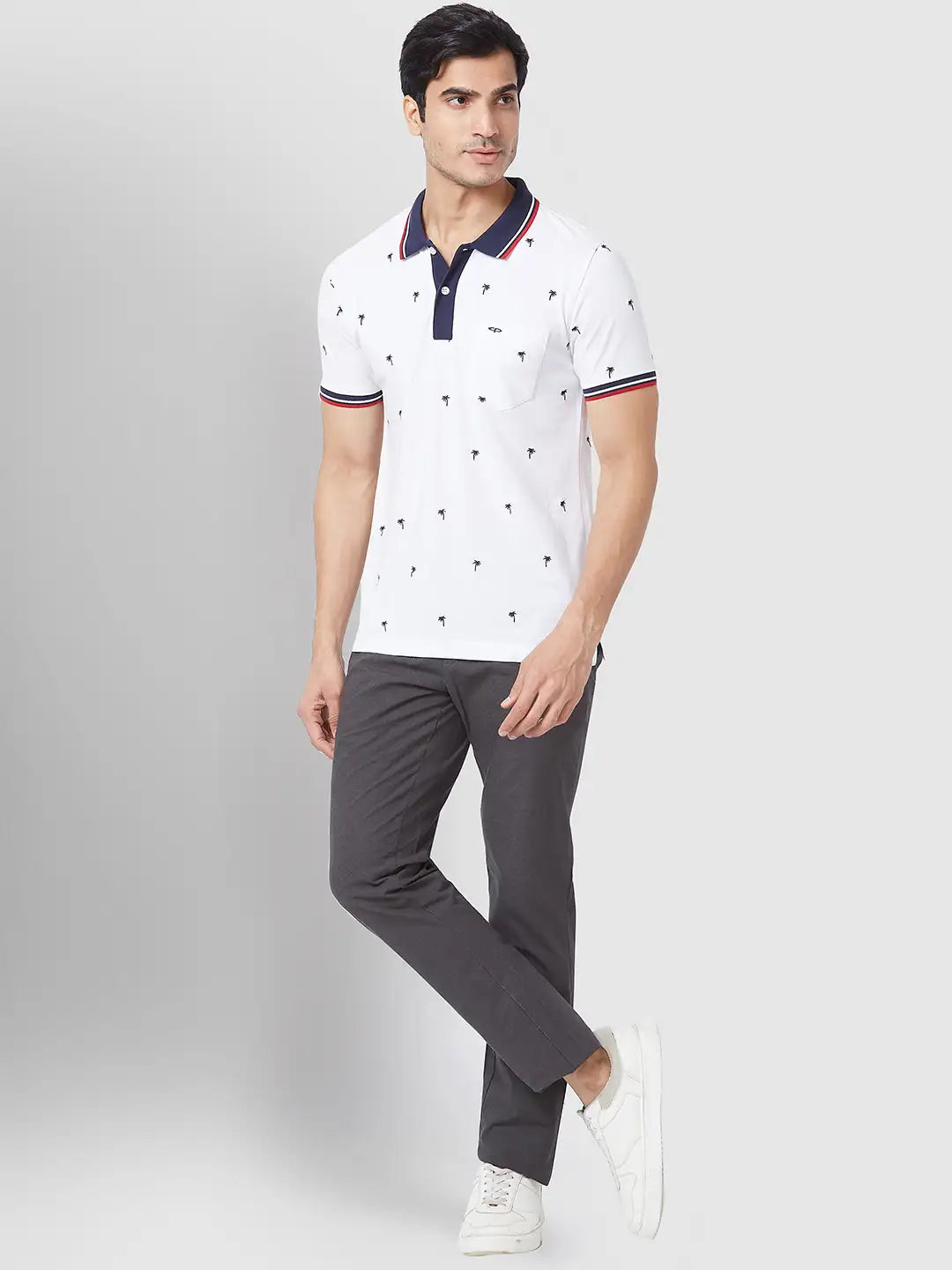 Men Tailored Fit Navy T-Shirt