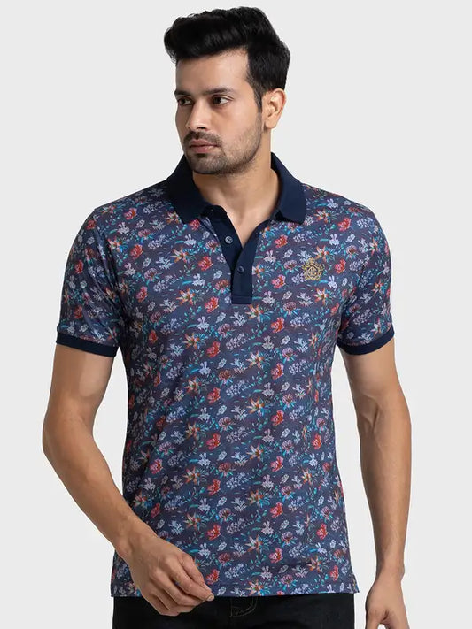 Men Tailored Fit Maroon T-Shirts