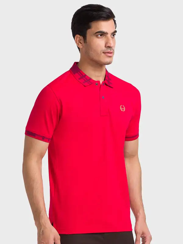 Men Tailored Fit White T-Shirts