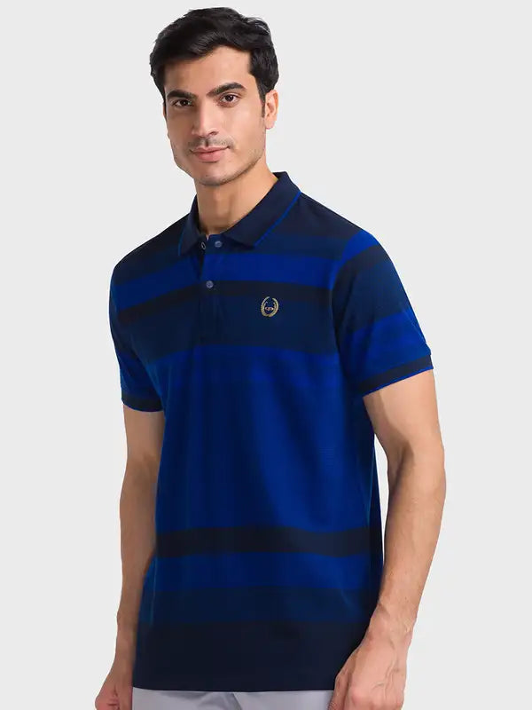 Men Tailored Fit Red T-Shirts