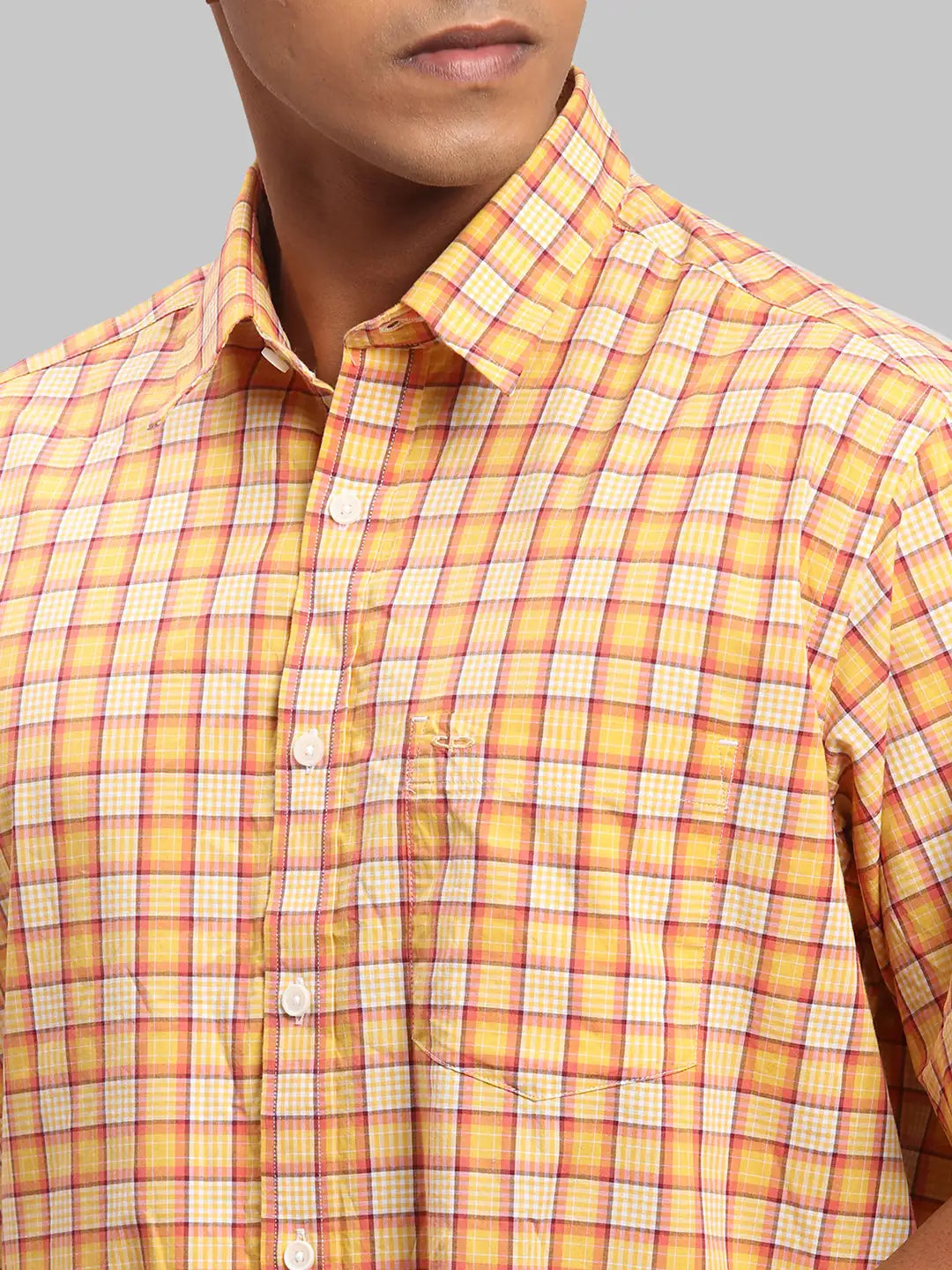 Men Regular Fit Green Shirt