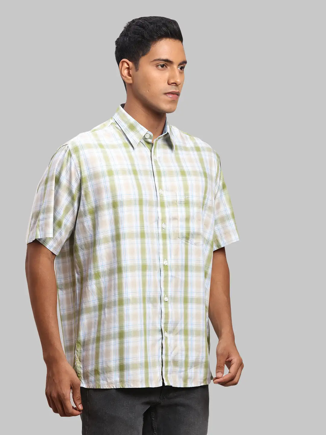 Men Regular Fit Light Green Shirt