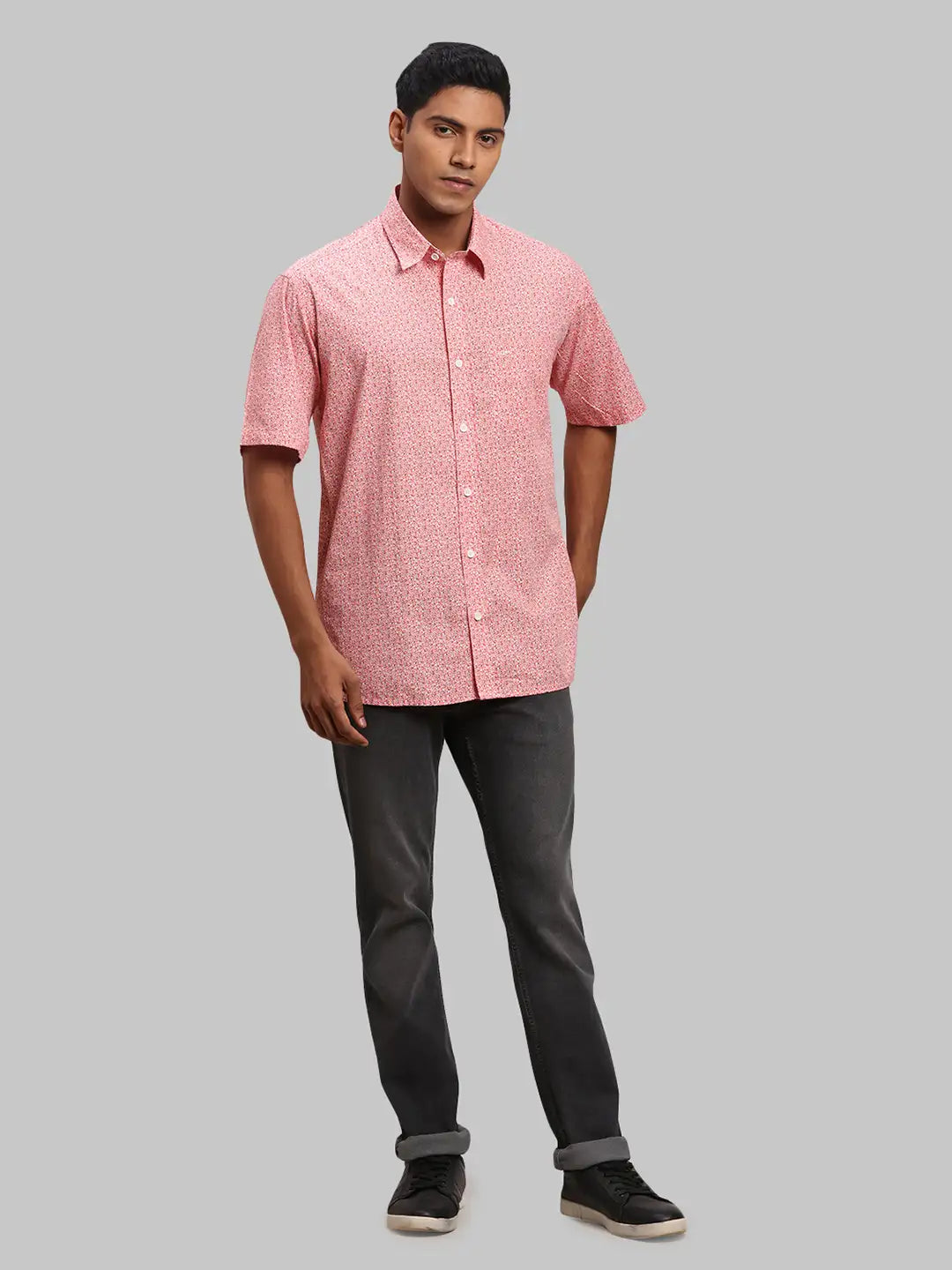 Men Regular Fit Pink Shirt