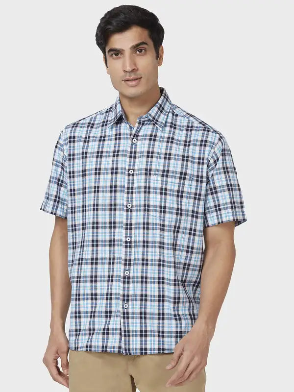 Men Classic Fit Blue Shirt