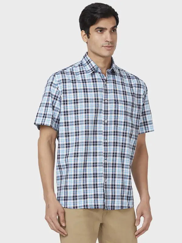 Men Classic Fit Blue Shirt