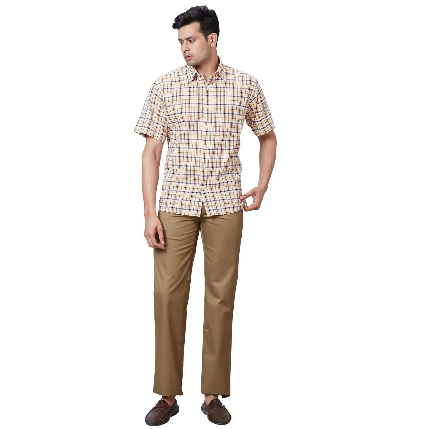 Men White Comfort Fit Checks Linen Half Sleeve Shirts