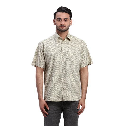 ColorPlus Men Violet Print Comfort Fit Cotton Half Sleeve Shirt