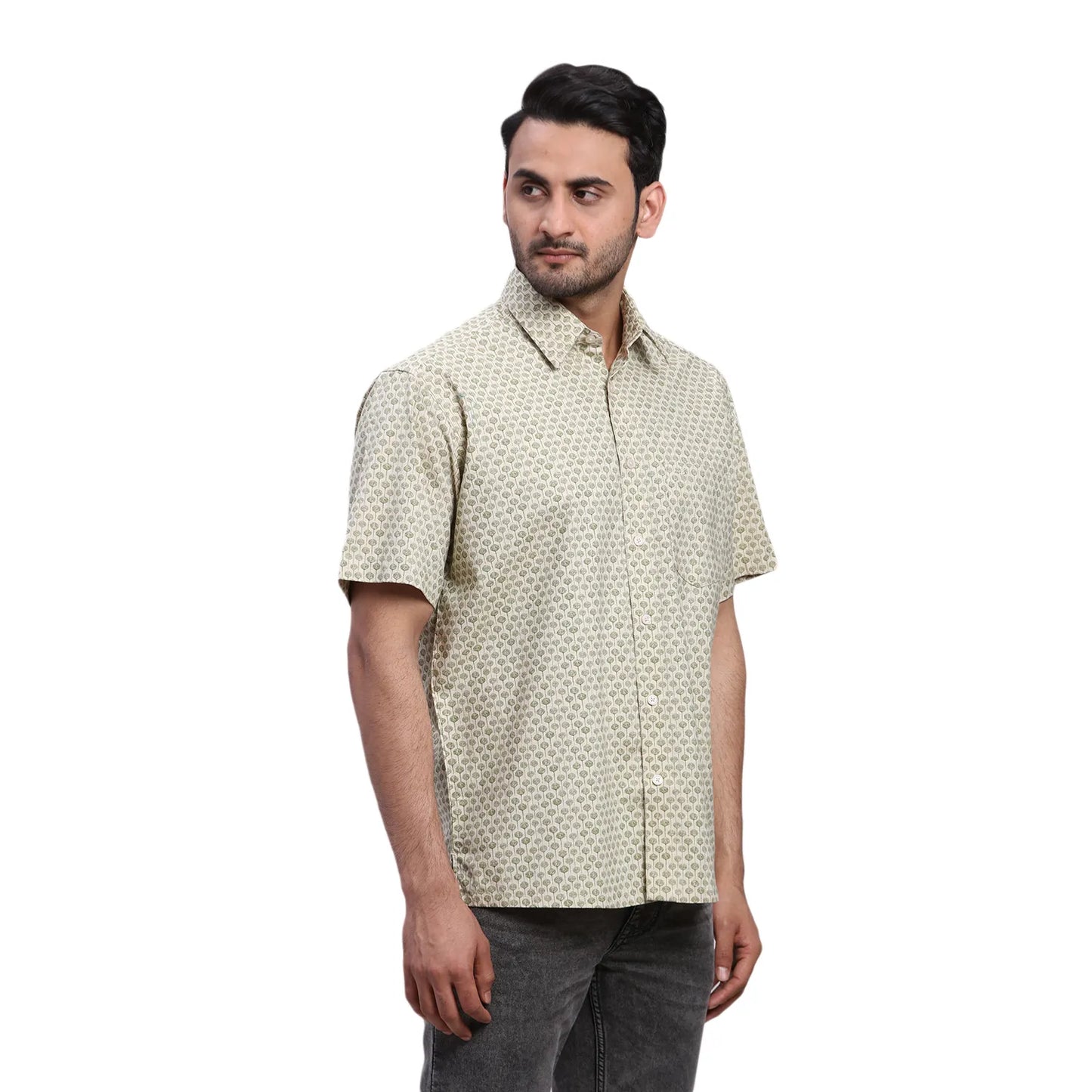 ColorPlus Men Violet Print Comfort Fit Cotton Half Sleeve Shirt