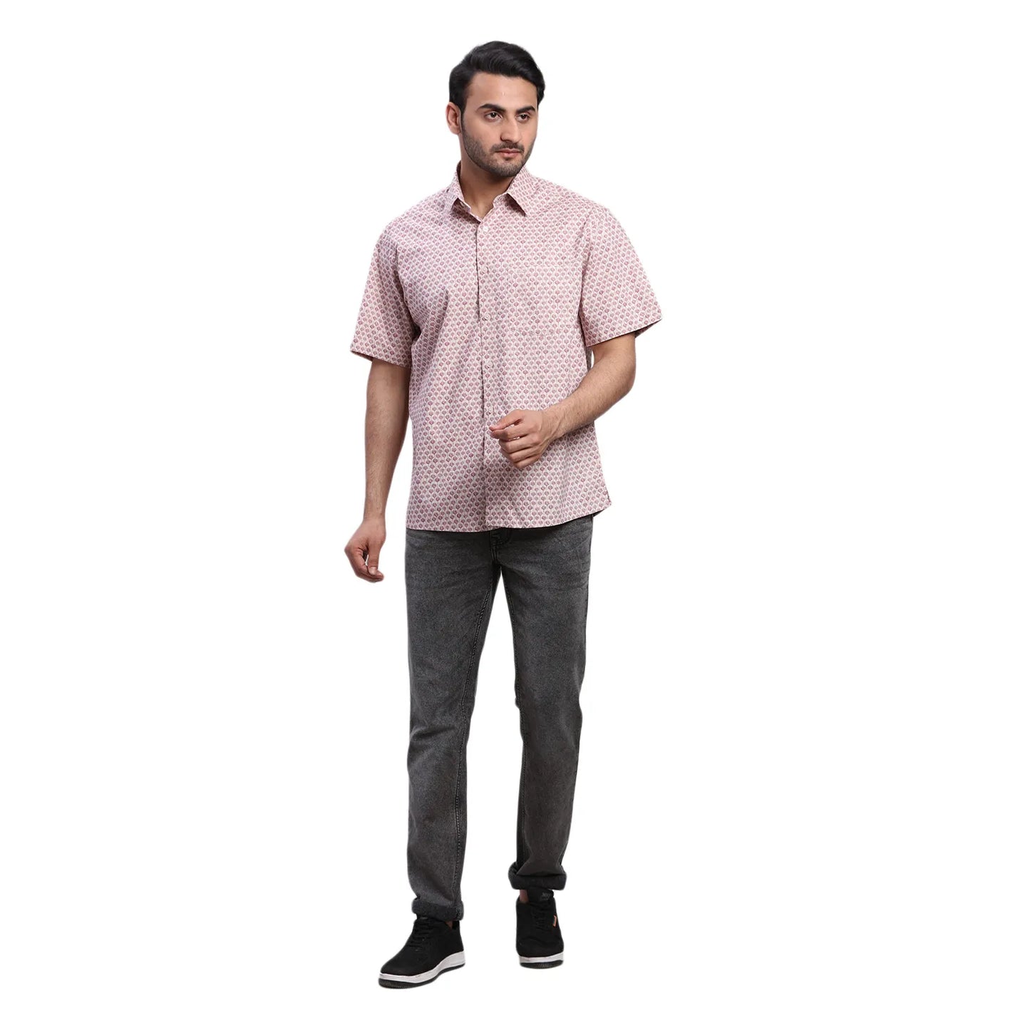 ColorPlus Men Yellow Print Comfort Fit Cotton Blend Half Sleeve Shirt