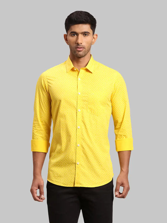 Men Contemporary Fit Medium Red Shirt