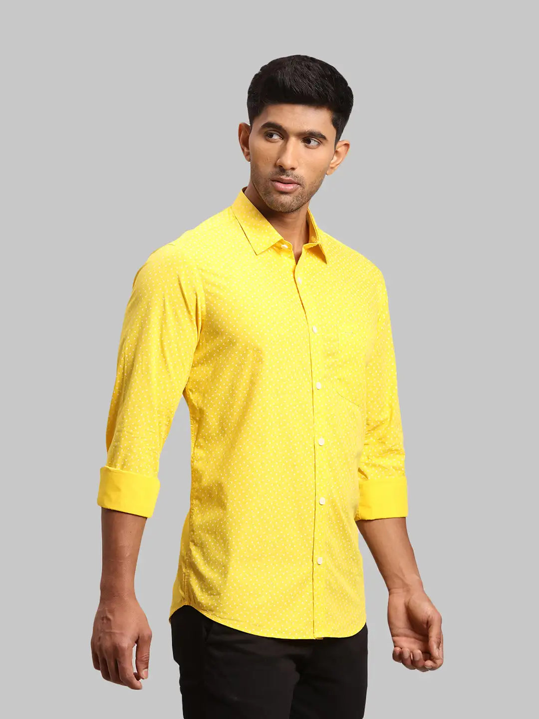 Men Contemporary Fit Medium Red Shirt