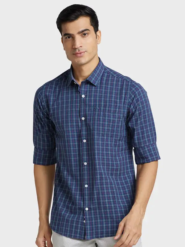 Men Regular Fit Green Shirt