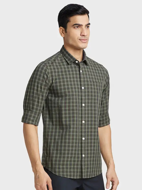 Men Tailored Fit Light Grey Shirt