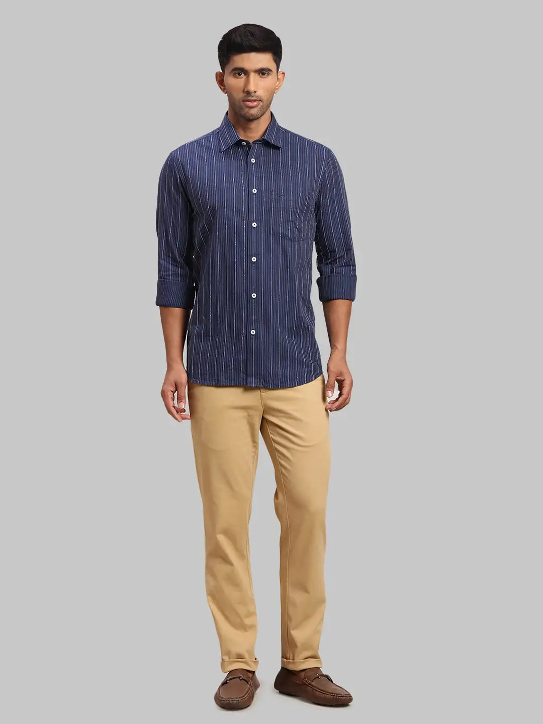 Men Tailored Fit Medium Blue Shirt