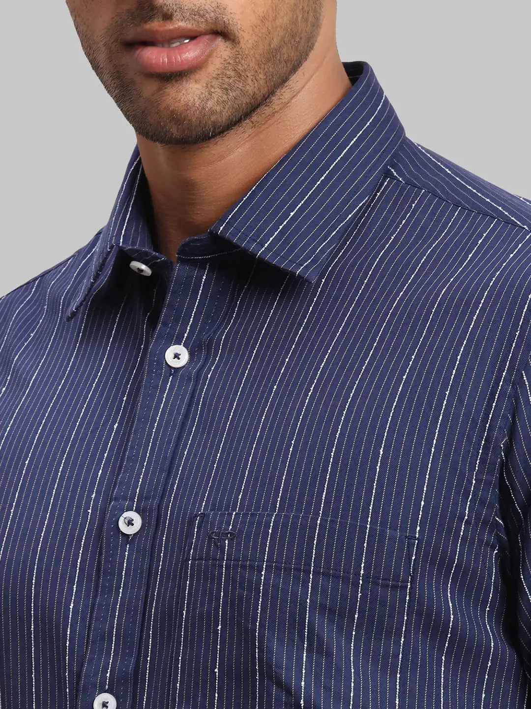 Men Tailored Fit Medium Blue Shirt