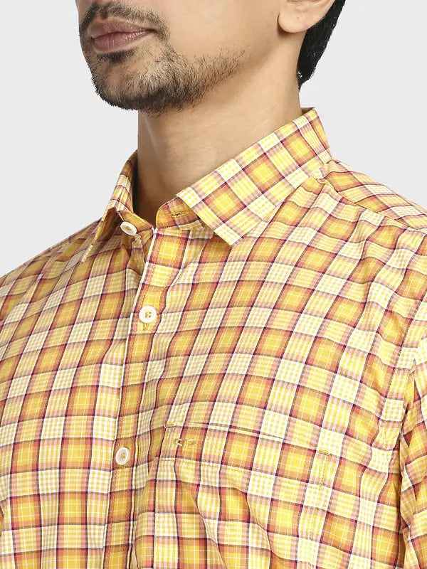 Men Tailored Fit Medium Green Shirt