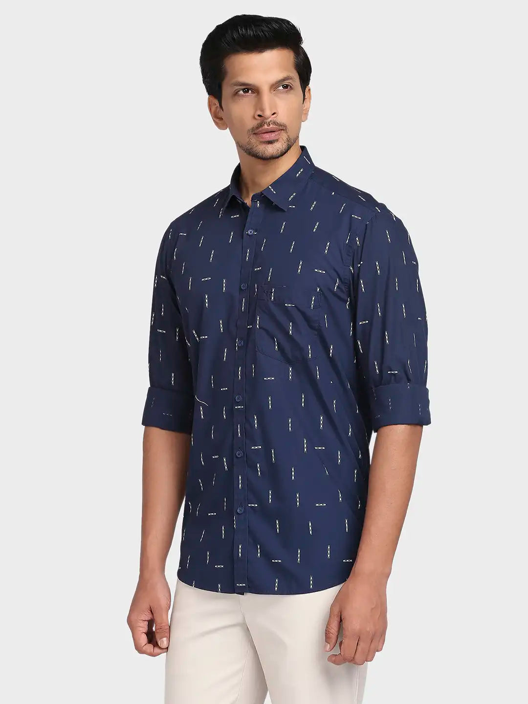 Men Tailored Fit Medium Red Shirt