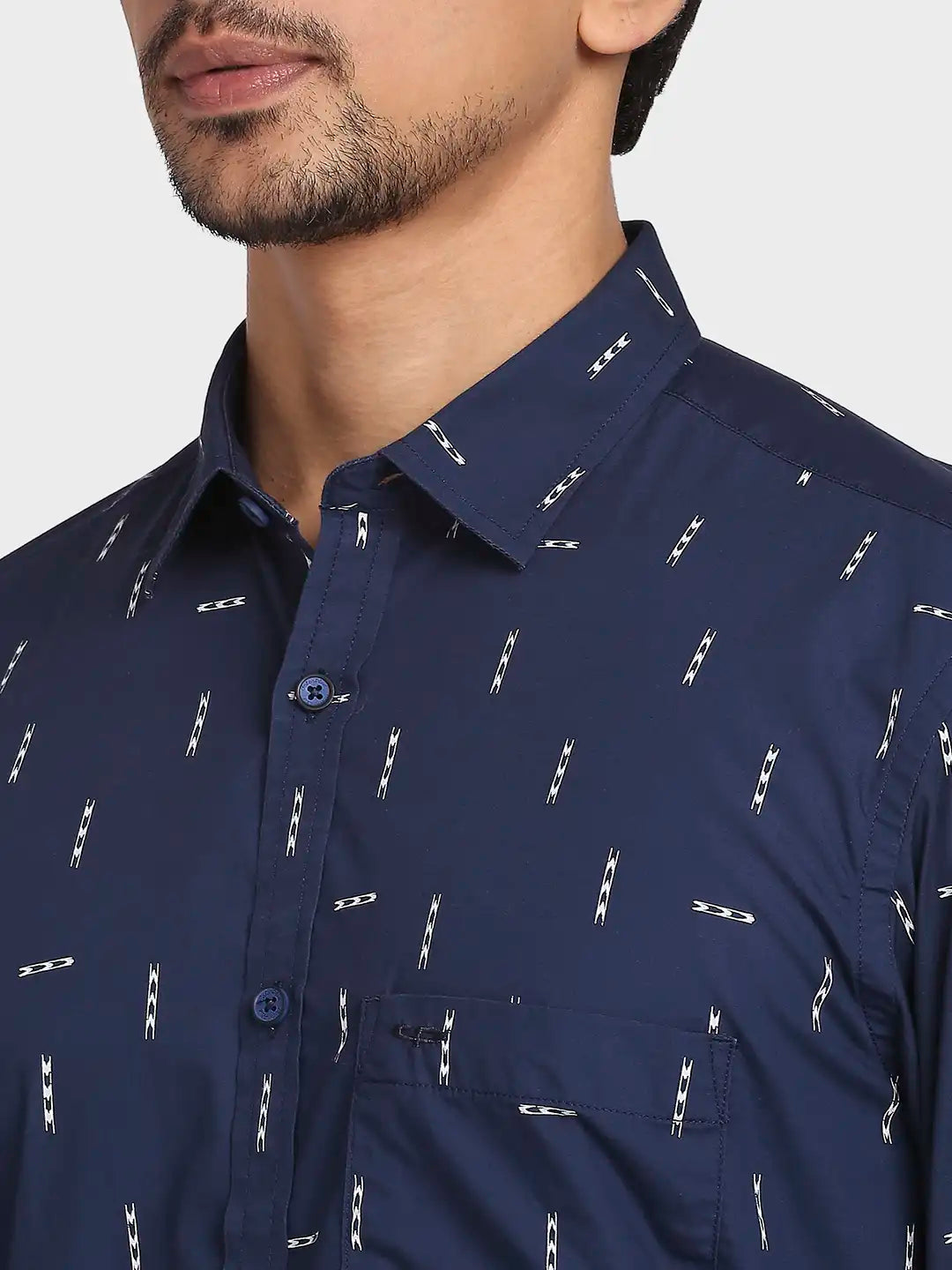 Men Tailored Fit Medium Red Shirt