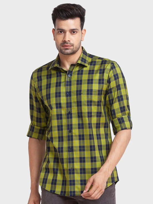 Men Tailored Fit Red Shirt