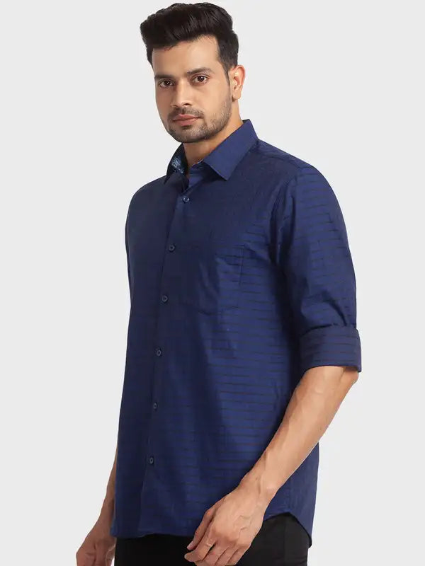 Men Tailored Fit Blue Shirt
