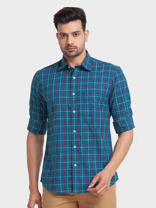 Men Tailored Fit Red Shirt