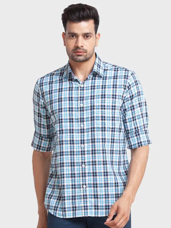 Men Regular Fit Blue Shirt